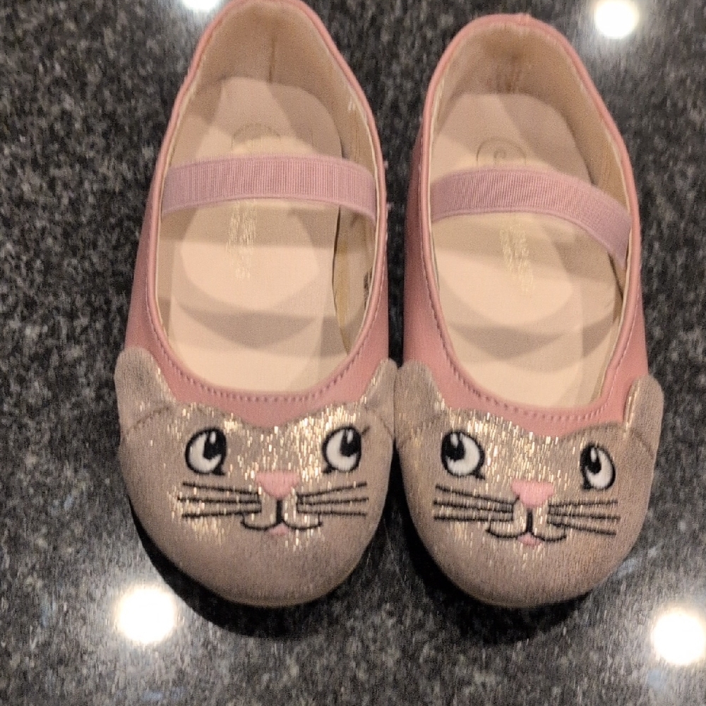 Adorable Pink Cat Face Kids Shoes Size 6